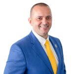 Станислав Мишуров