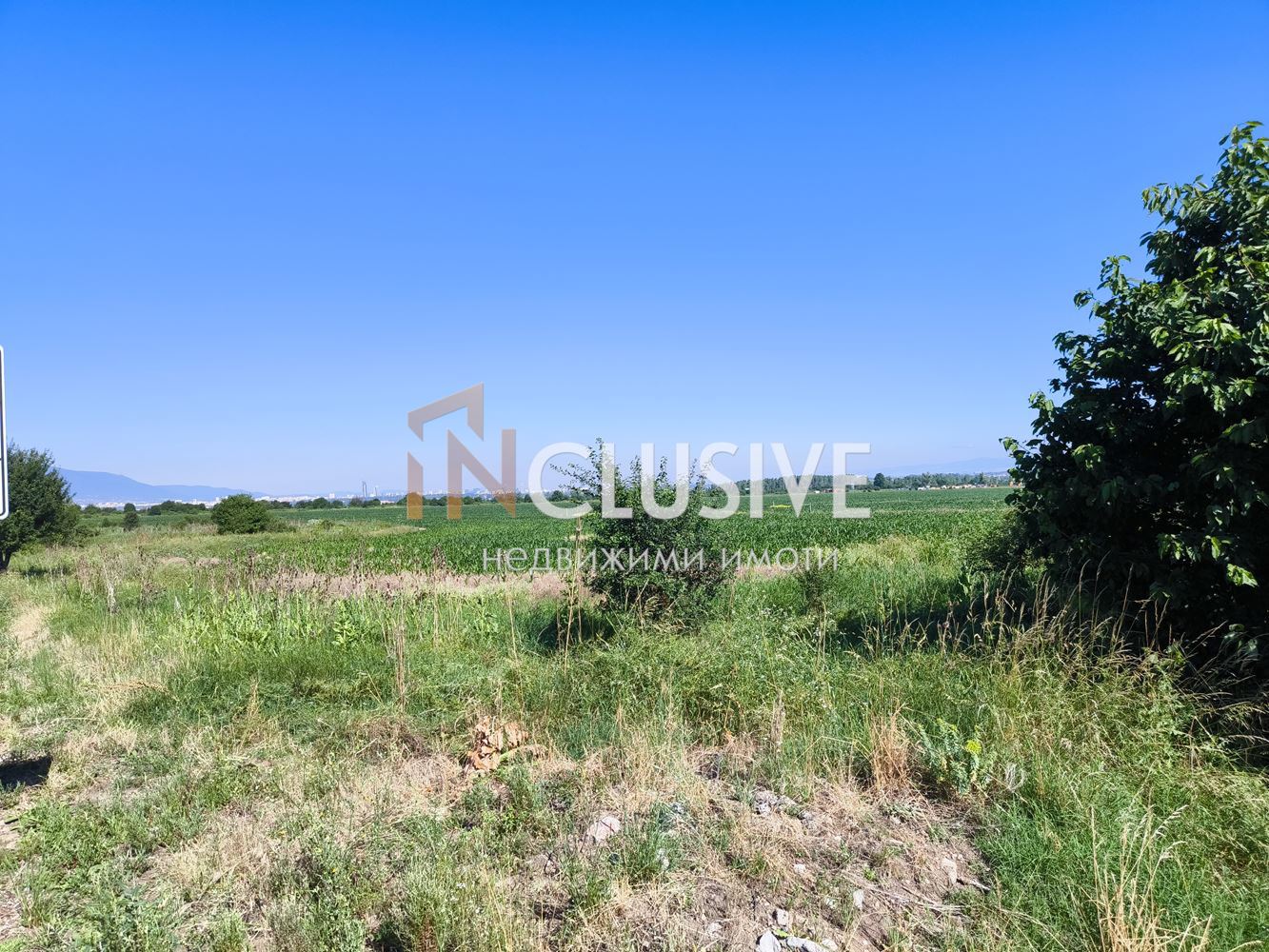 NEAR TRAKIA HIGHWAY!!! ON THE SECOND LINE!!! ON THE MAIN ROAD!!! DESIGNATED INDUSTRIAL ZONE!!!