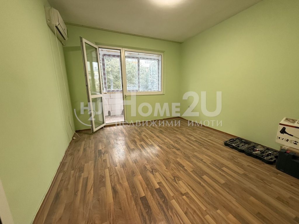 3-room — 1