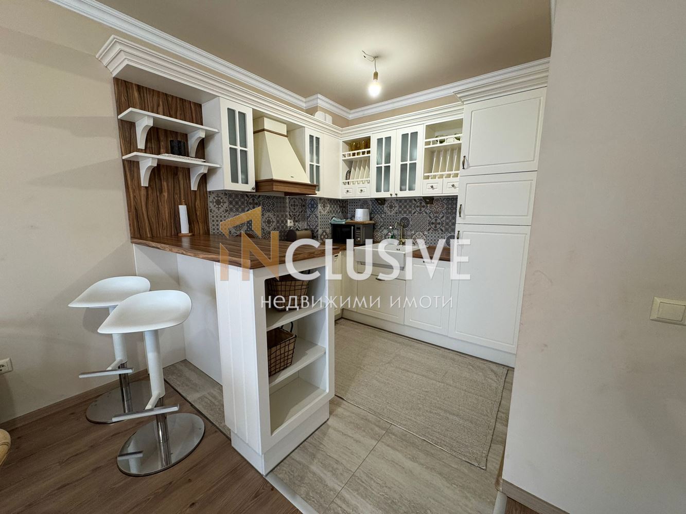 2-ROOM! FURNISHED! GATED COMPLEX!