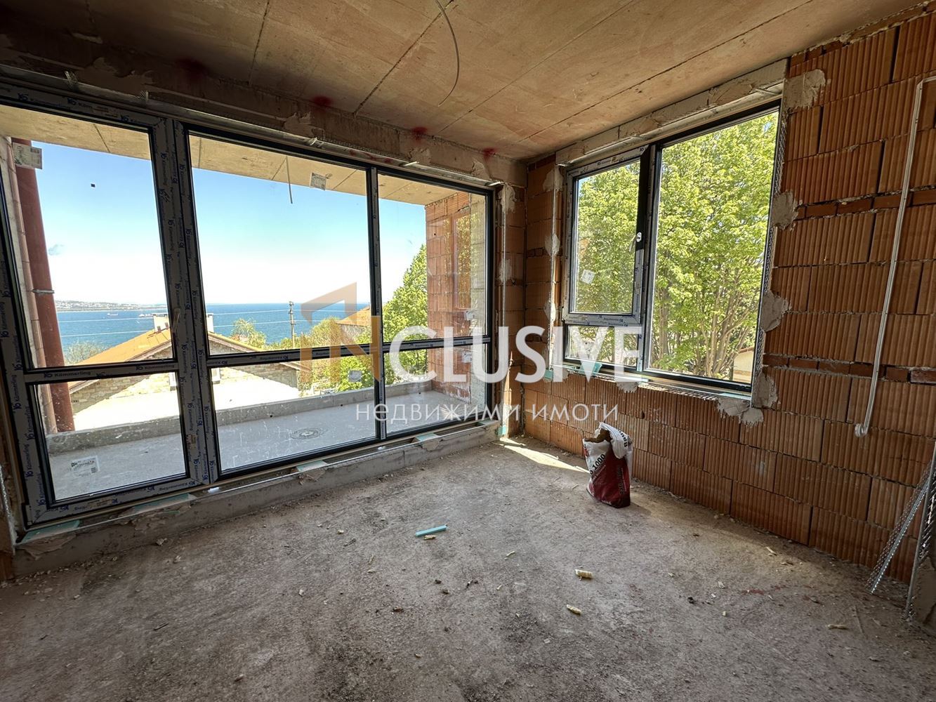 TWO-ROOM APARTMENT – Galata District