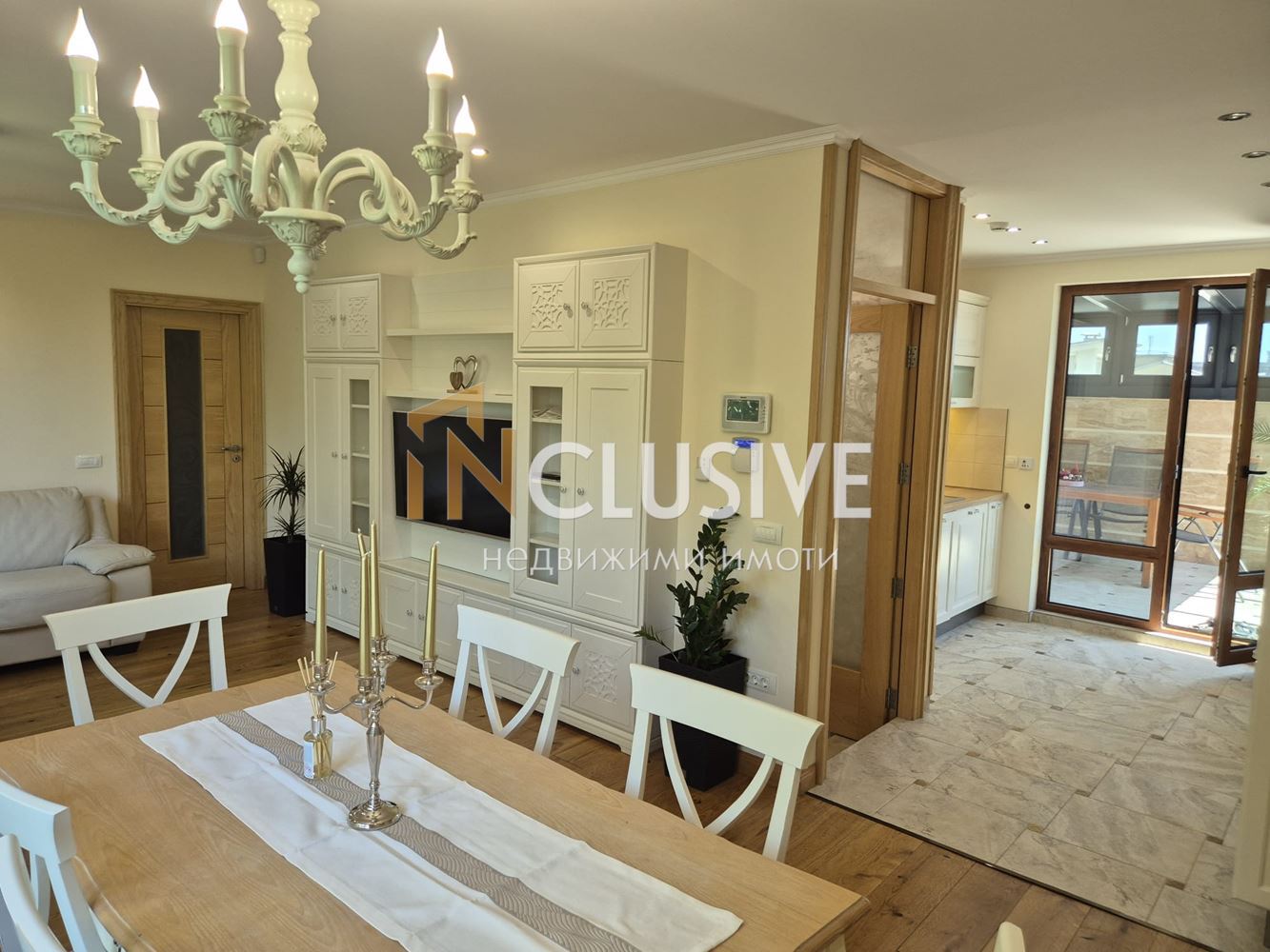 Four-room apartment in the center of Varna