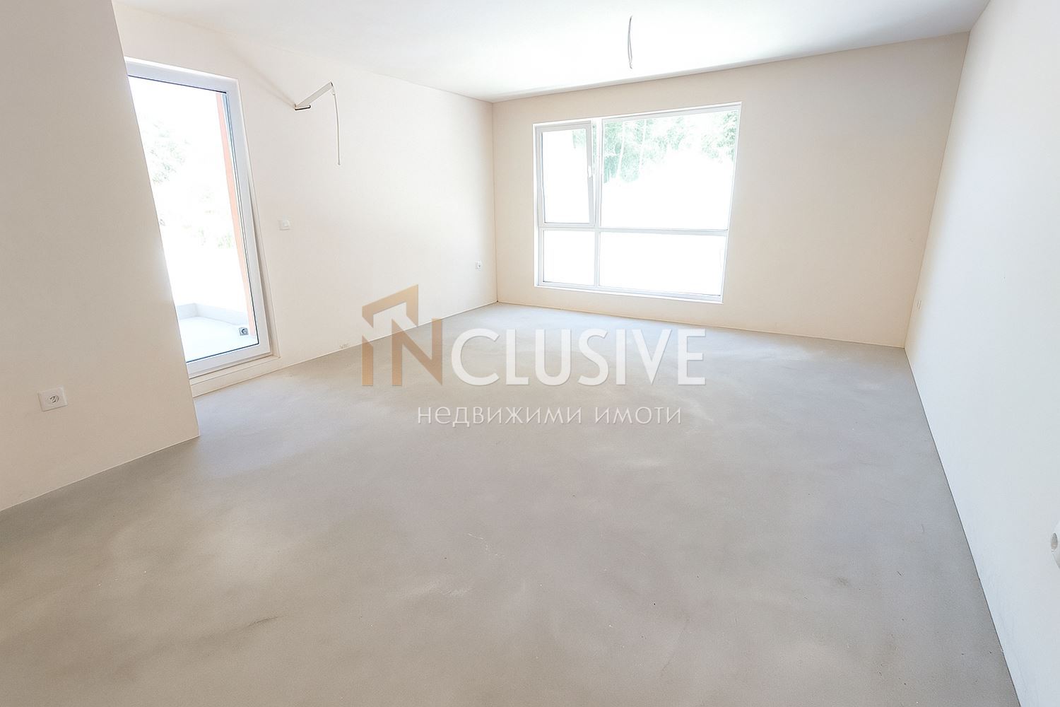 Three-room apartment, before Act 15 in Vinitsa