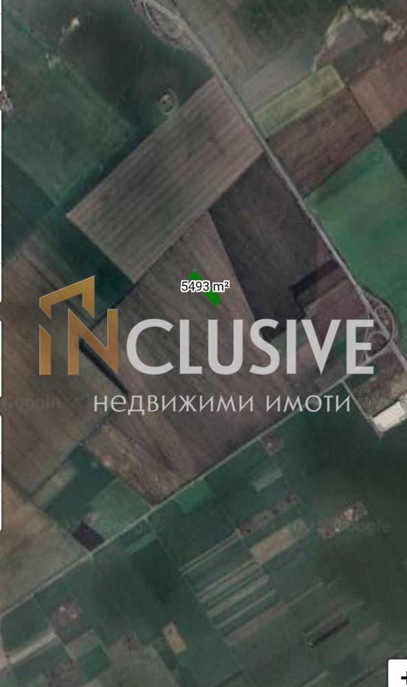 Plot near regulation!!! Close to Jumbo store!!!