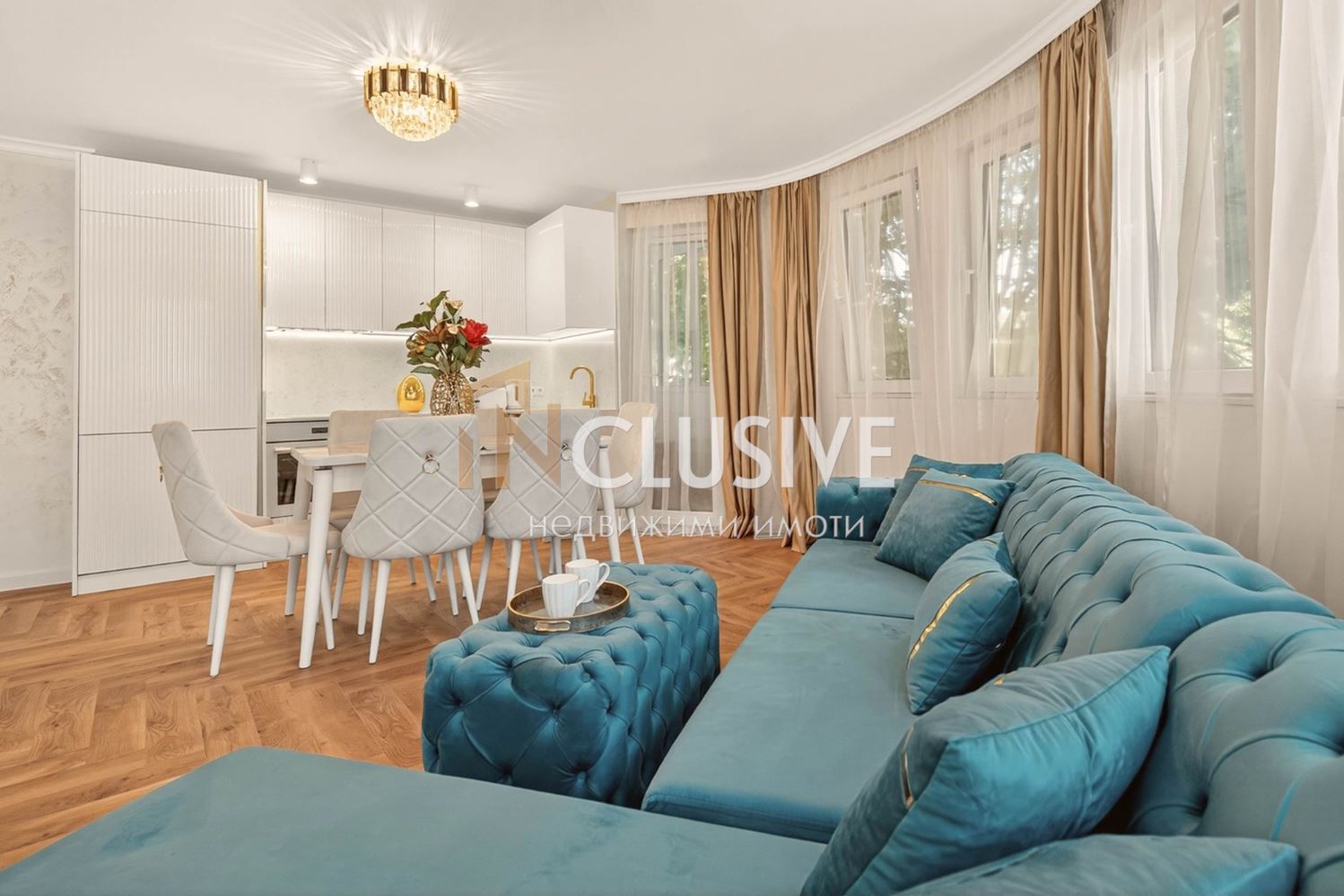 Three-room apartment in the center of Varna