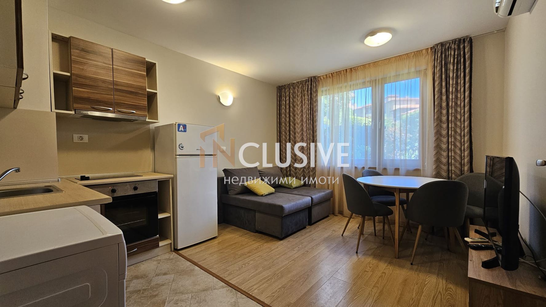 Two-Room Apartment in a Prestigious Complex on the First Line in St. Vlas