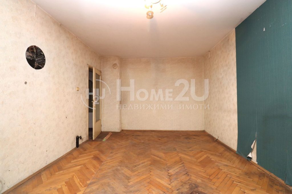 2-room — 1