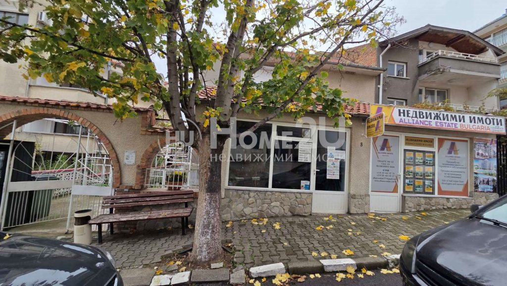 ЧЕТИРИЕТАЖНА къща в Св. Влас — възможност за персонализация и доход — 4