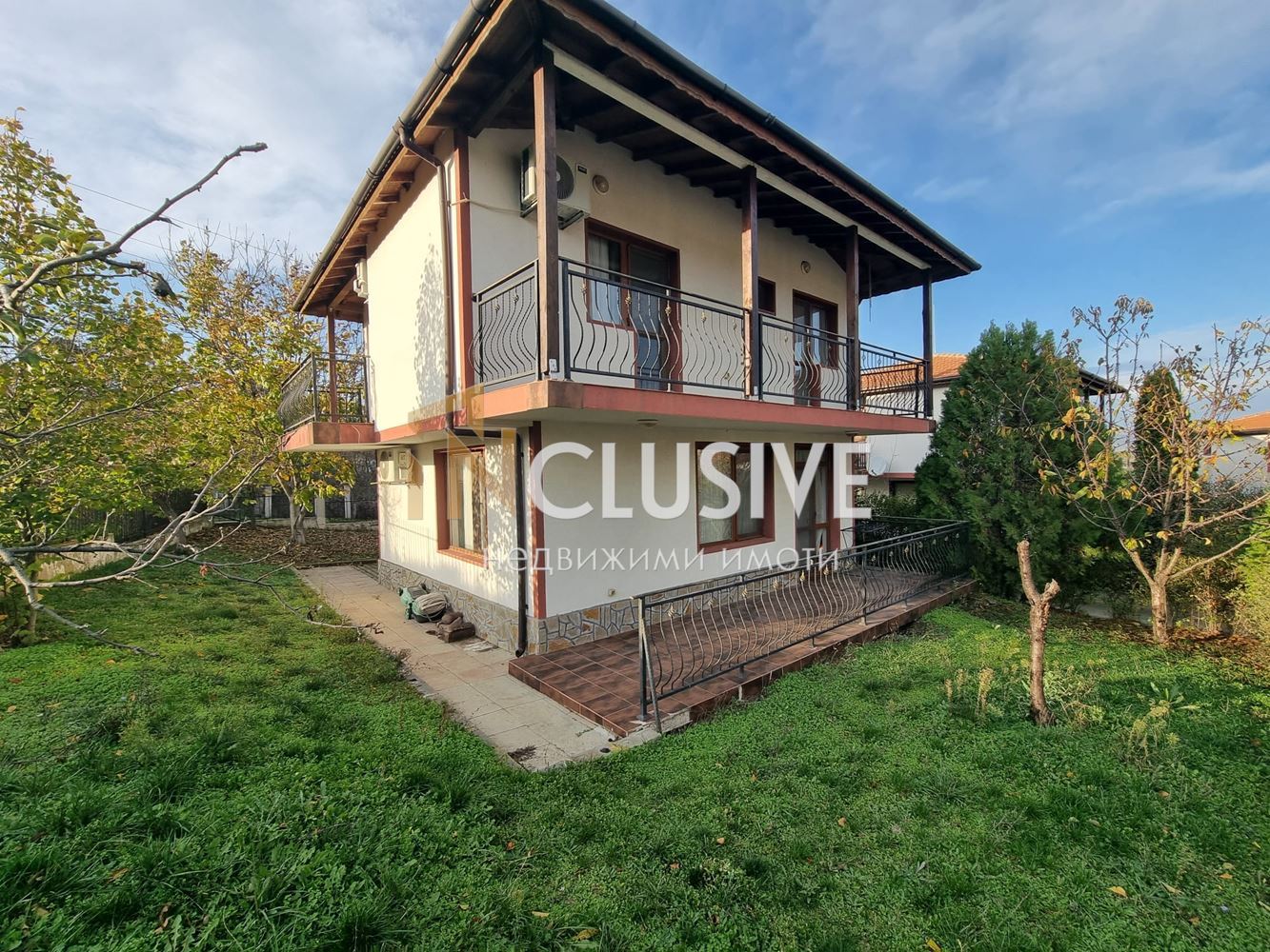 Detached House with Two Bedrooms, Pool, and Yard near Sunny Beach