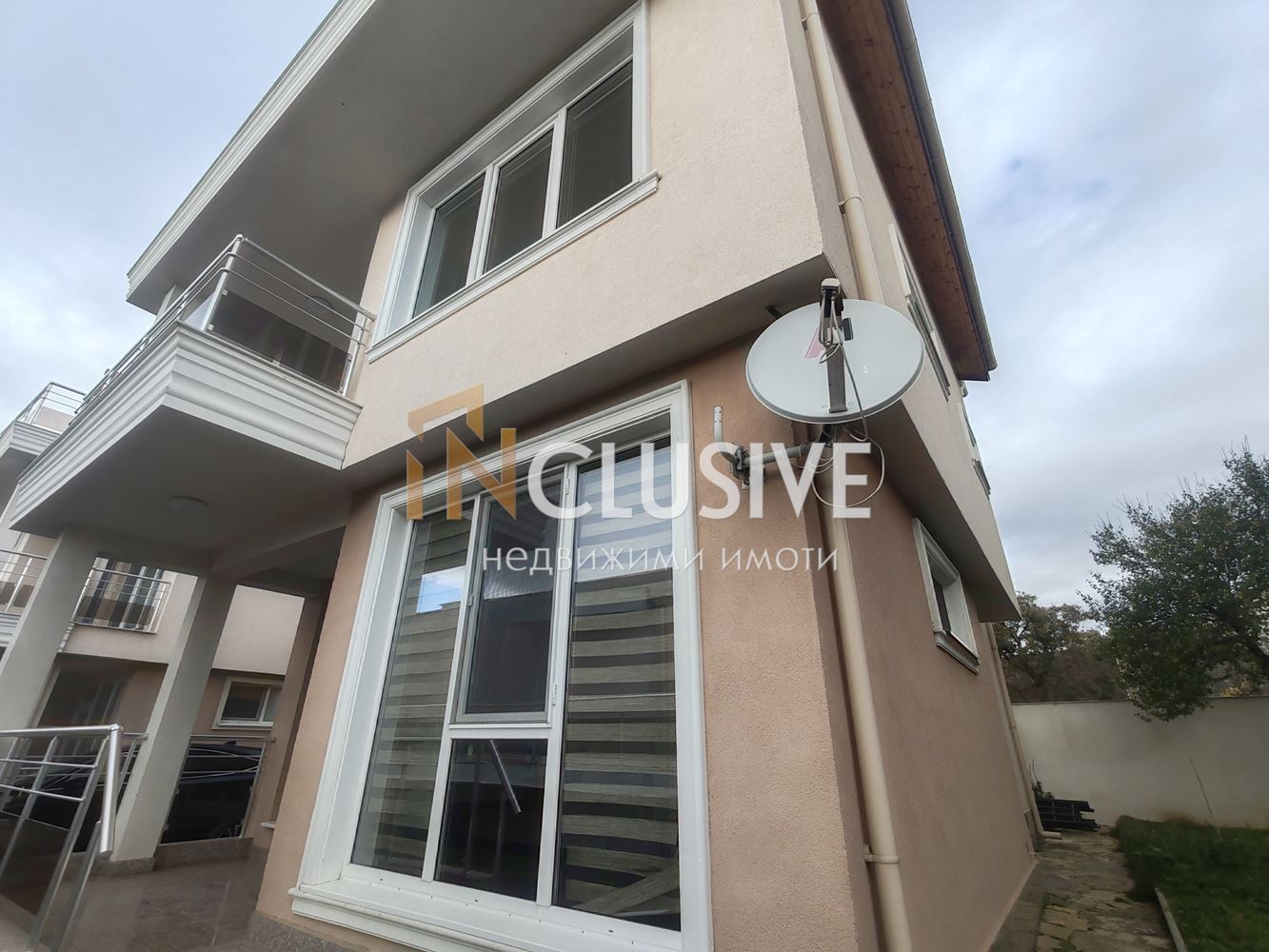 New House with 4 Bedrooms and Yard in St. Vlas ACT16, Panoramic Views of Sea and Mountain
