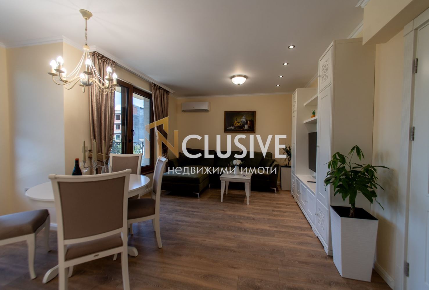 Luxury three-room apartment in the center of Varna