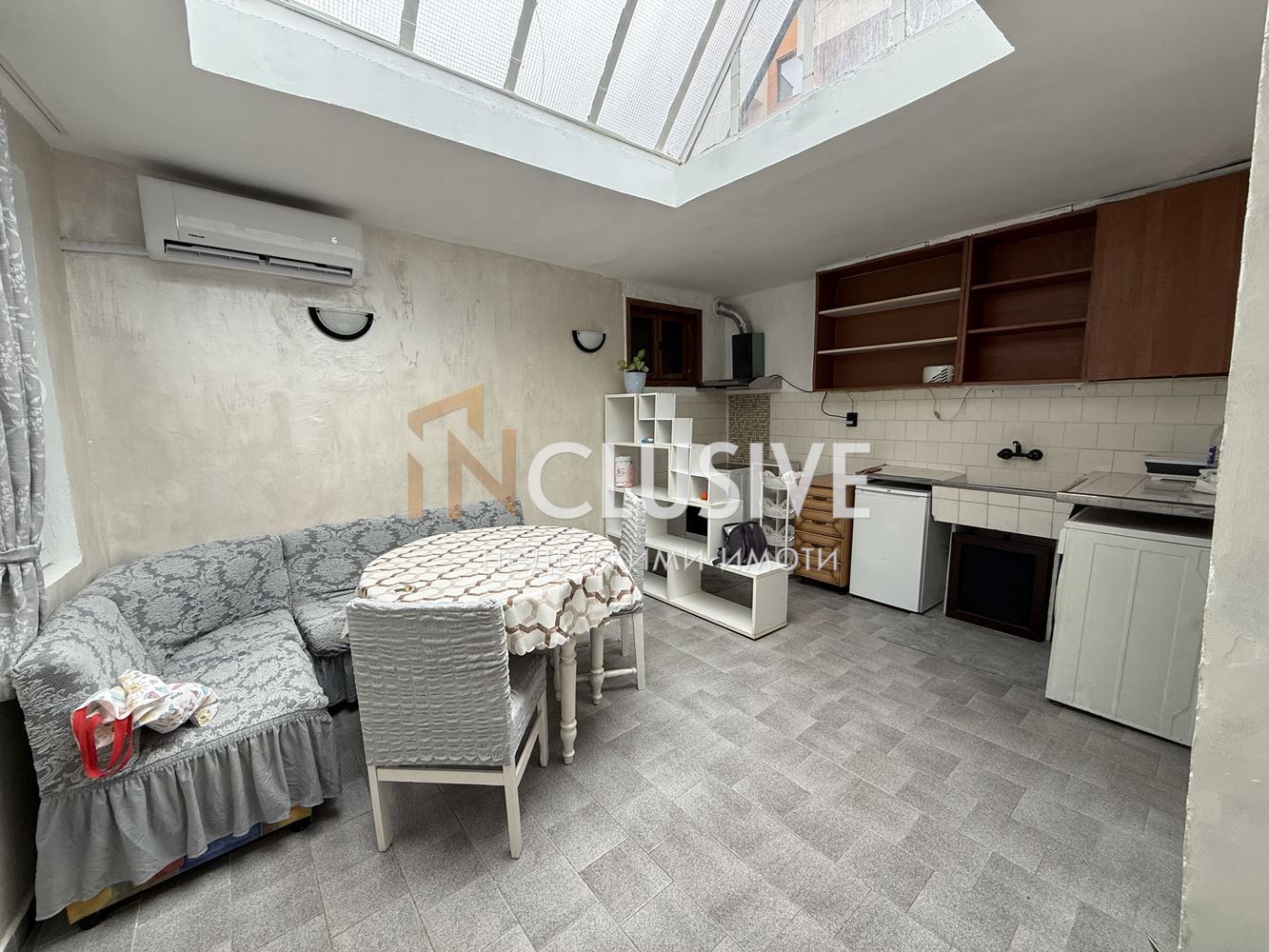 EXCLUSIVE!!! HOUSE WITH LARGE ROOMS!!! KV. POGREBI!!! READY TO MOVE IN!!!!