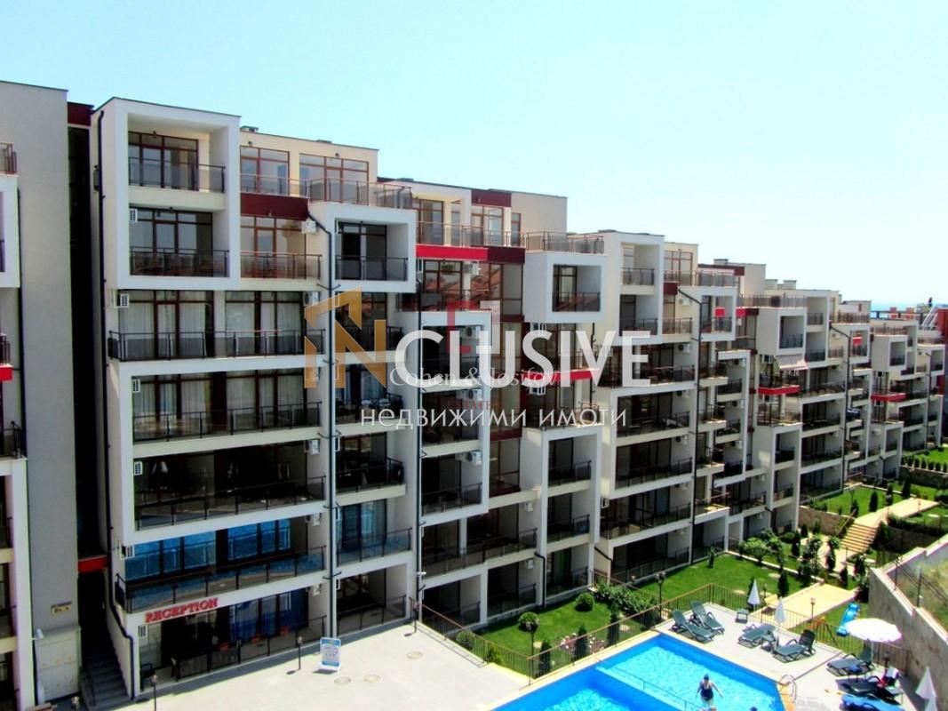 BISTRO with equipment in a Prestigious complex in Sveti Vlas