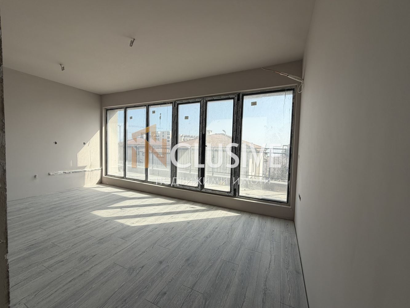PROFITABLE! FRONTAL SEA PANORAMA! BOUTIQUE BUILDING! CLOSE TO THE SEA!