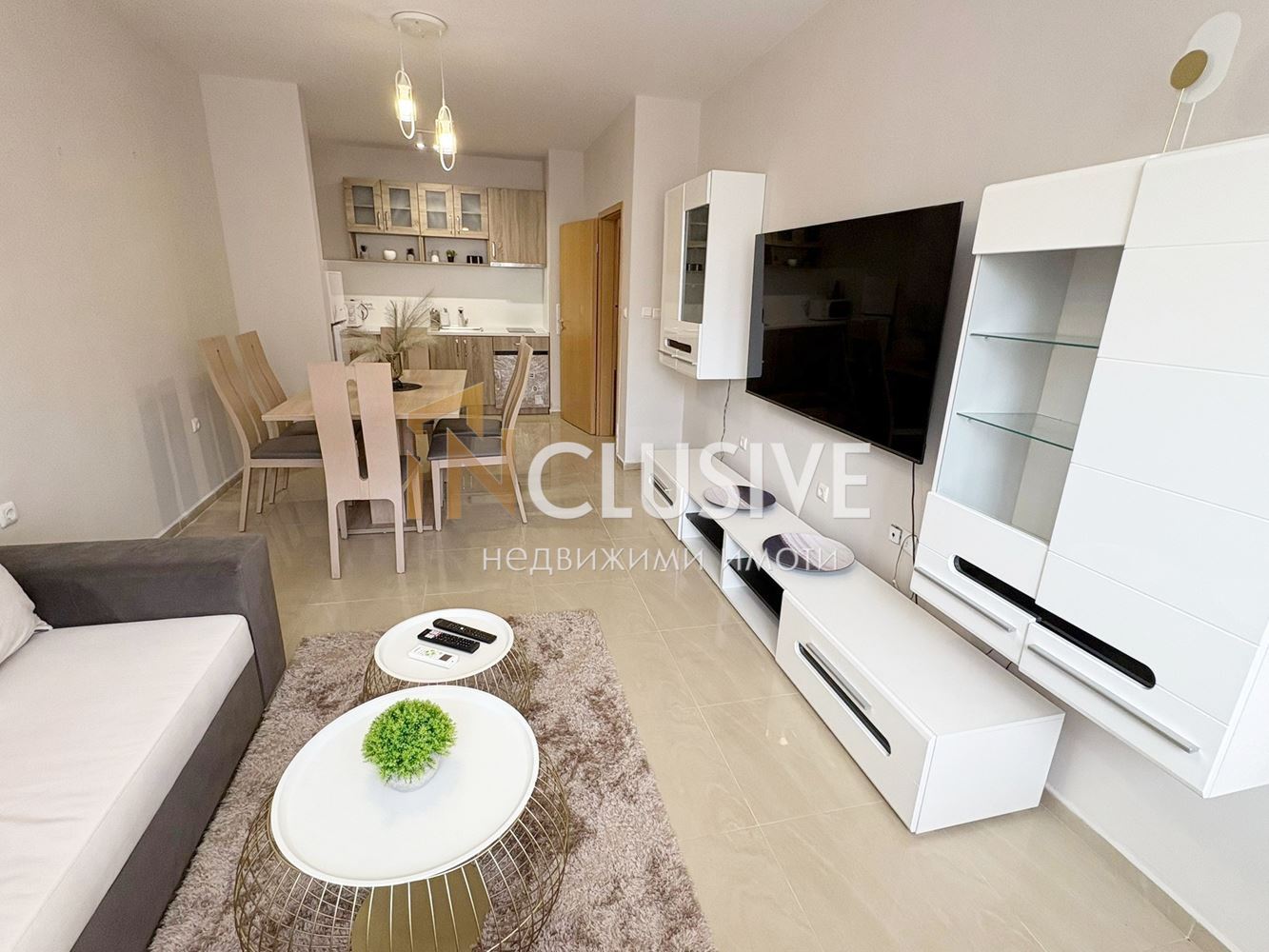COMFORTABLE AND COZY ONE-BEDROOM APARTMENT IN SL. BRYAG