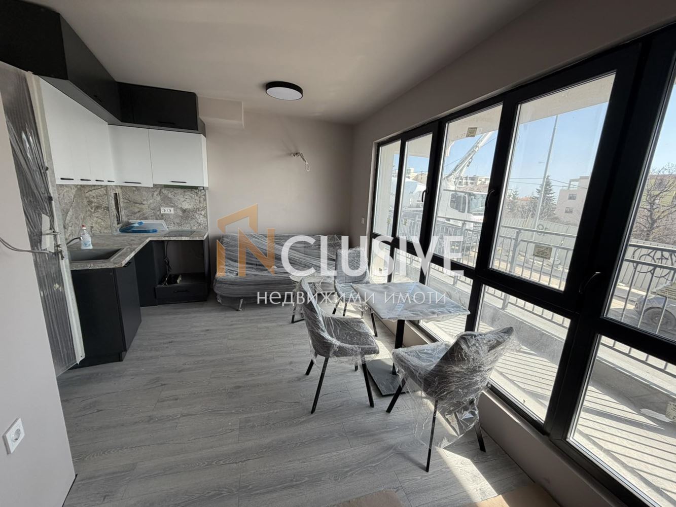 PANORAMA!!! STEPS FROM THE BEACH!!! MOVE-IN READY!!!