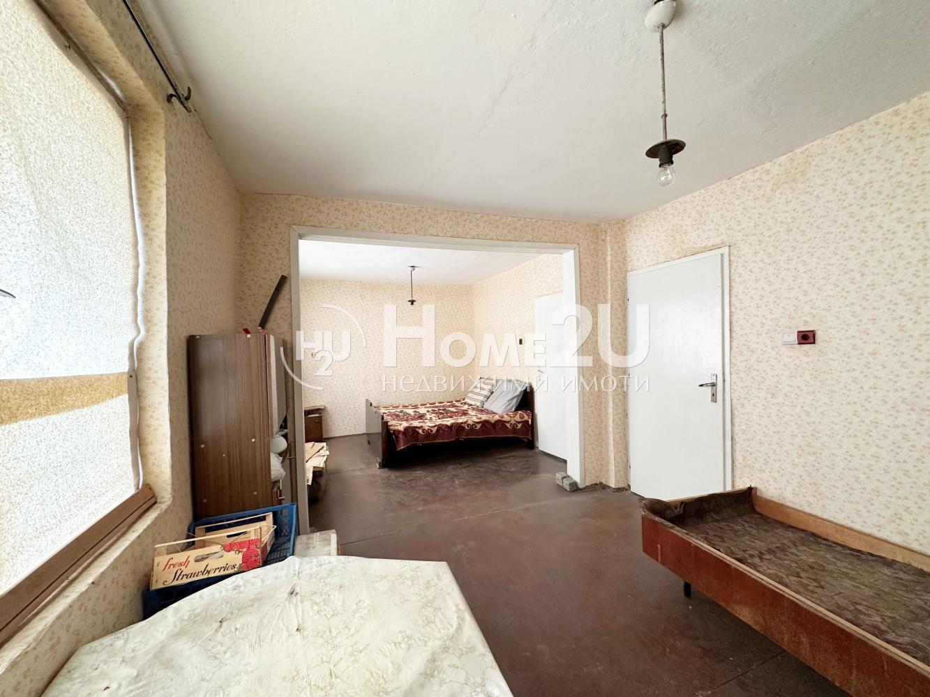 Floor of a house in Novi Iskar