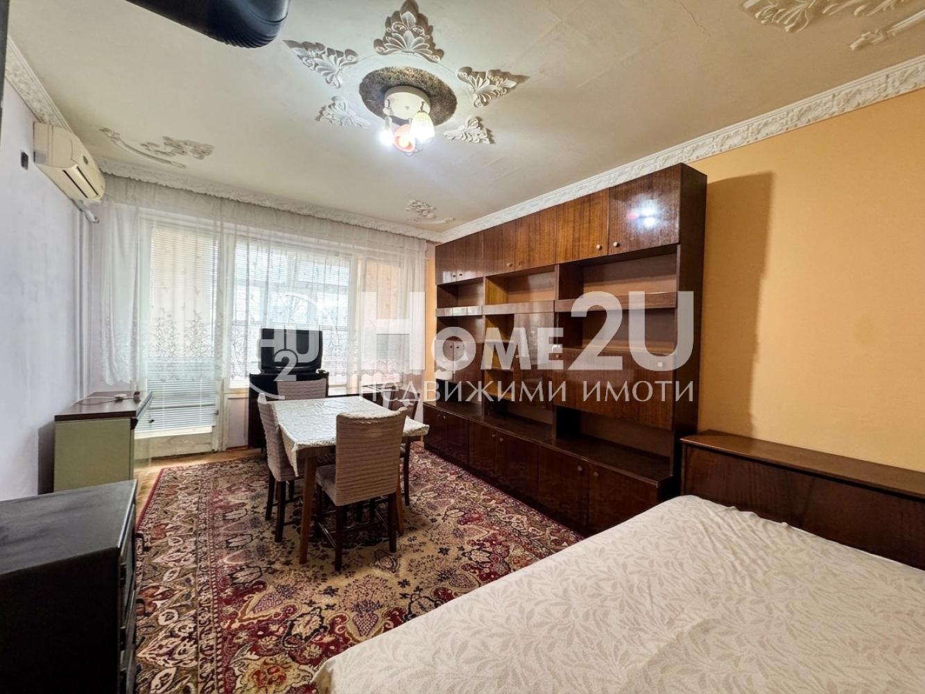 REAL AREA!!EXCELLENT LOCATION!!MIDDLE FLOOR!!