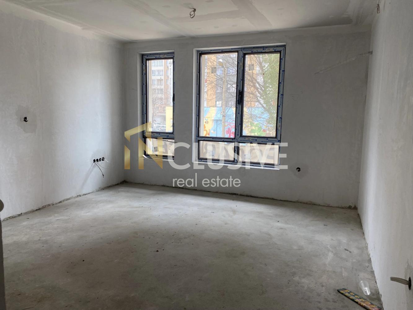 FOR SALE: THREE-ROOM APARTMENT!!! LYATNO KINO TRAKIYA!!!