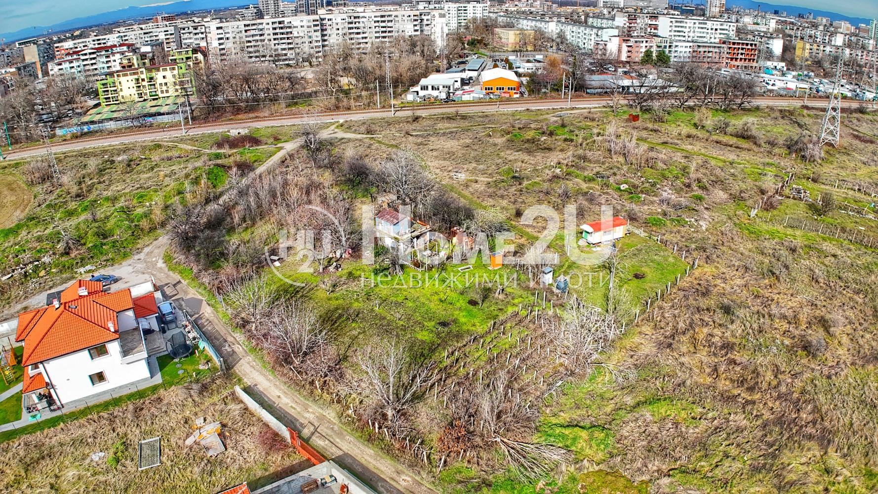 Agricultural land in Plovdiv (Plovdiv), area Terziite near the regulation boundary