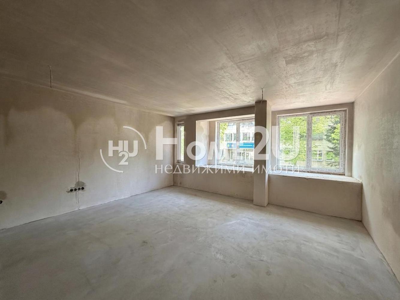 Two-bedroom apartment in the Center district