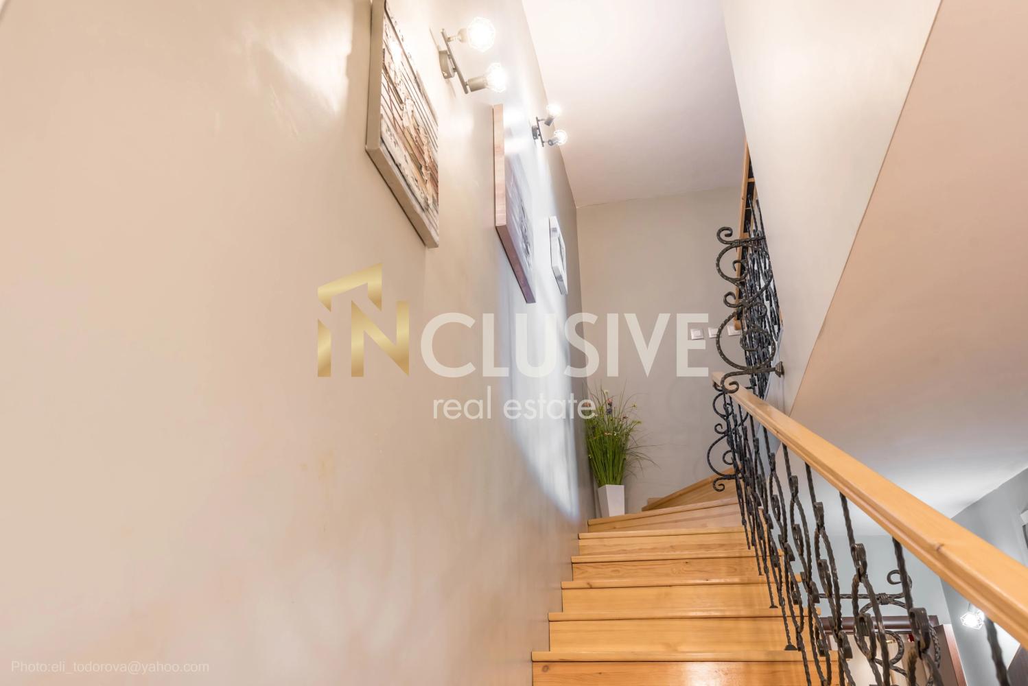 Semi-detached house with sea panorama in villa zone “Izgrev”, Balchik