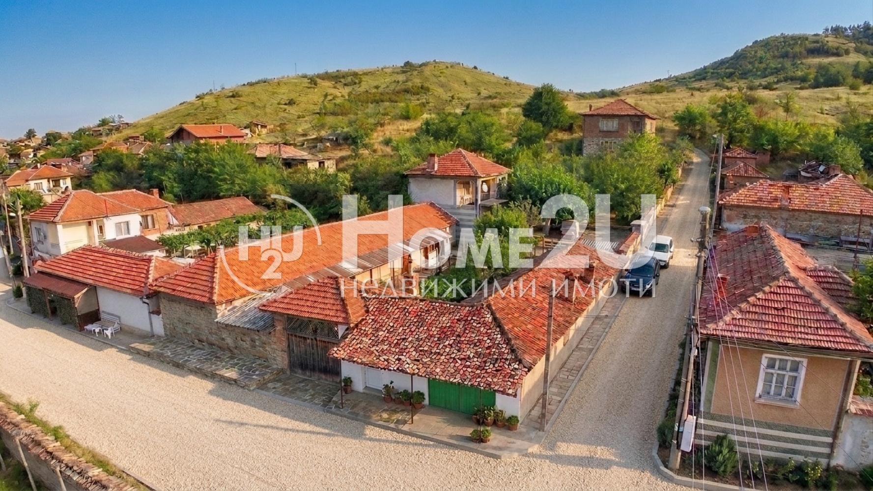 Property with investment potential in s. Iskra!