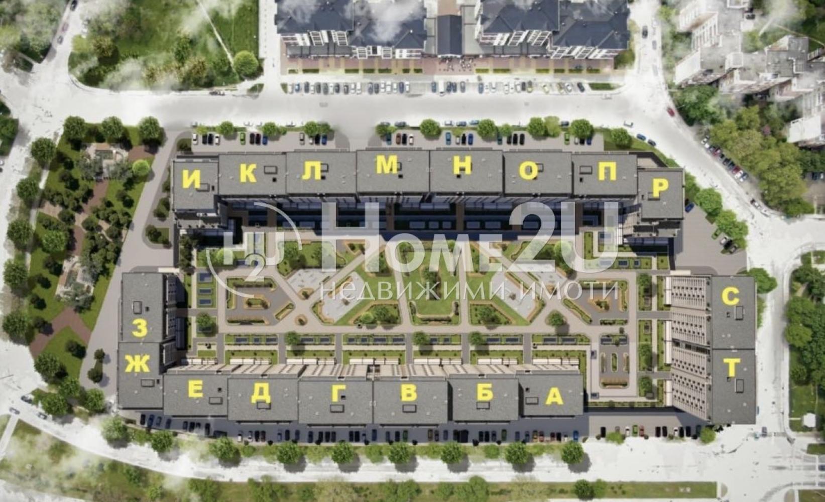 GROUND FLOOR!! MAIN ENTRANCE!! HIGH FOOT TRAFFIC!! FRONTAGE TO BOULEVARD!!
