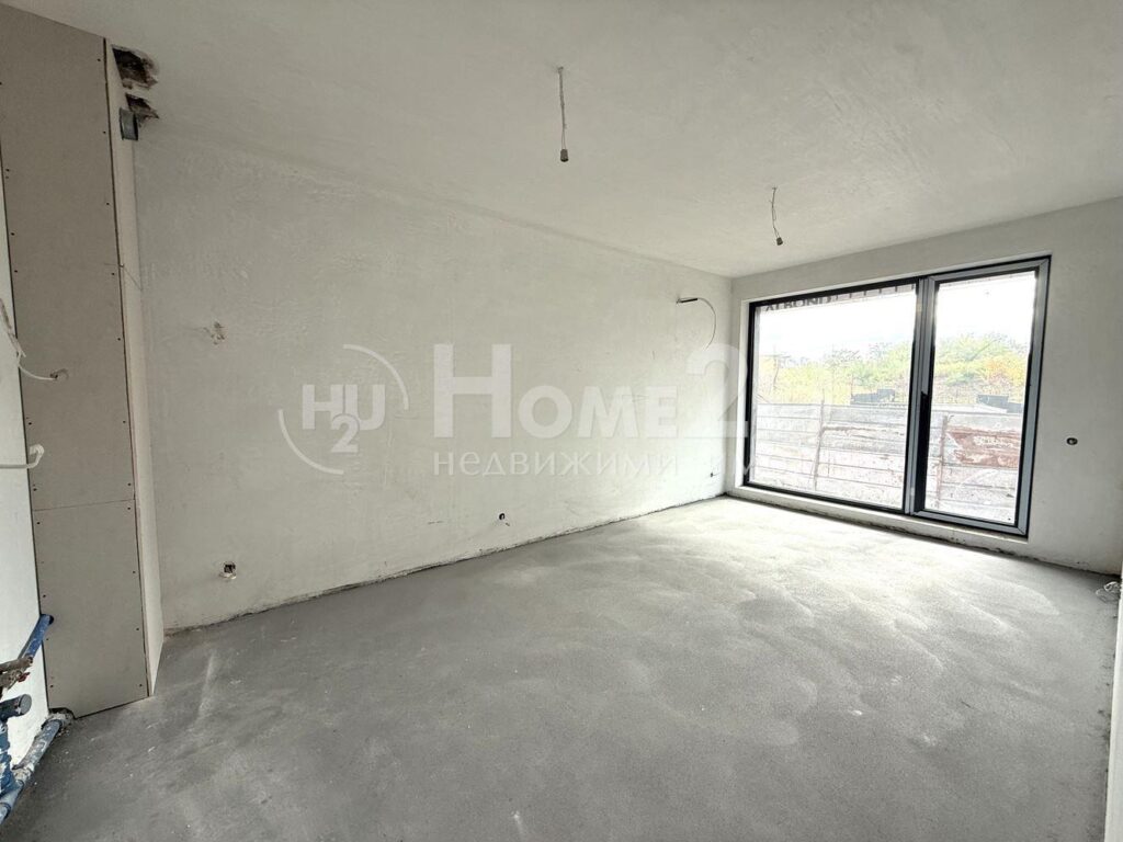 APT. 303 — 1
