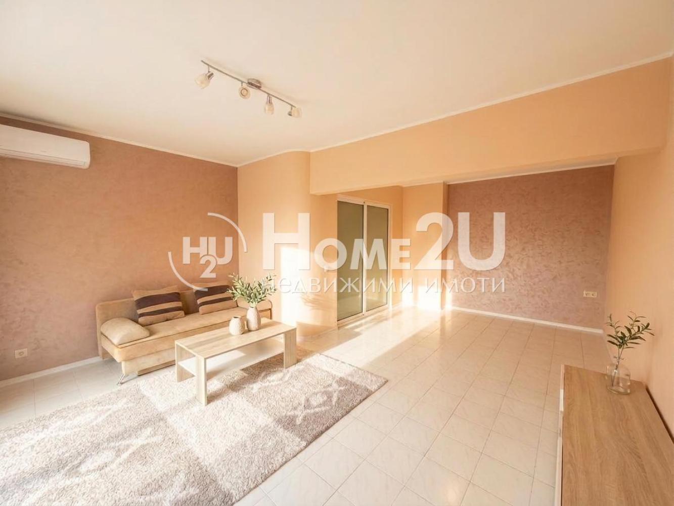Three separate rooms!! Furnished and equipped!! Middle floor!! Convenient location!!