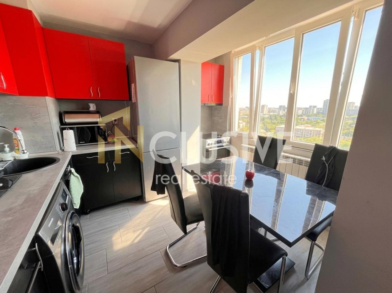 3 separate-room apartment in Vladislavovo district