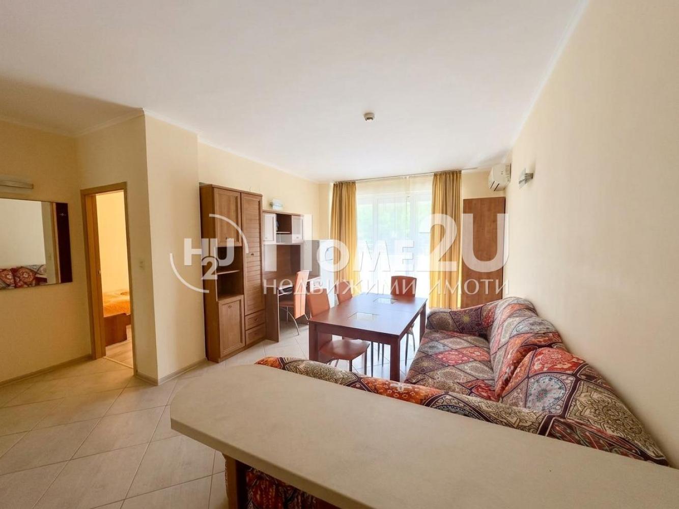 SPACIOUS!! FURNISHED!! ACT 16!! METERS FROM THE SEA!!