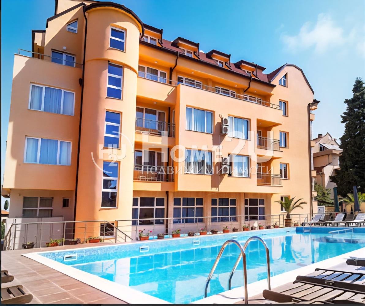 SEA VIEW! Furnished two-room apartment in the center of Chernomorets.