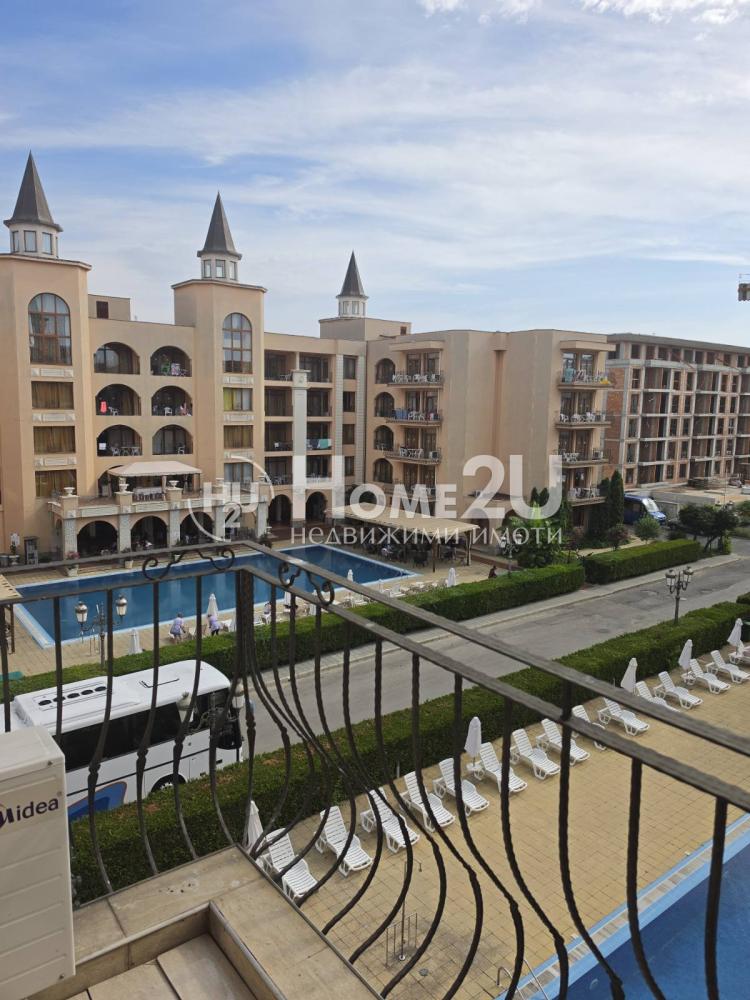 Spacious Two-Room Apartment with Panoramic Pool View in Palazzo Complex, Sunny Beach