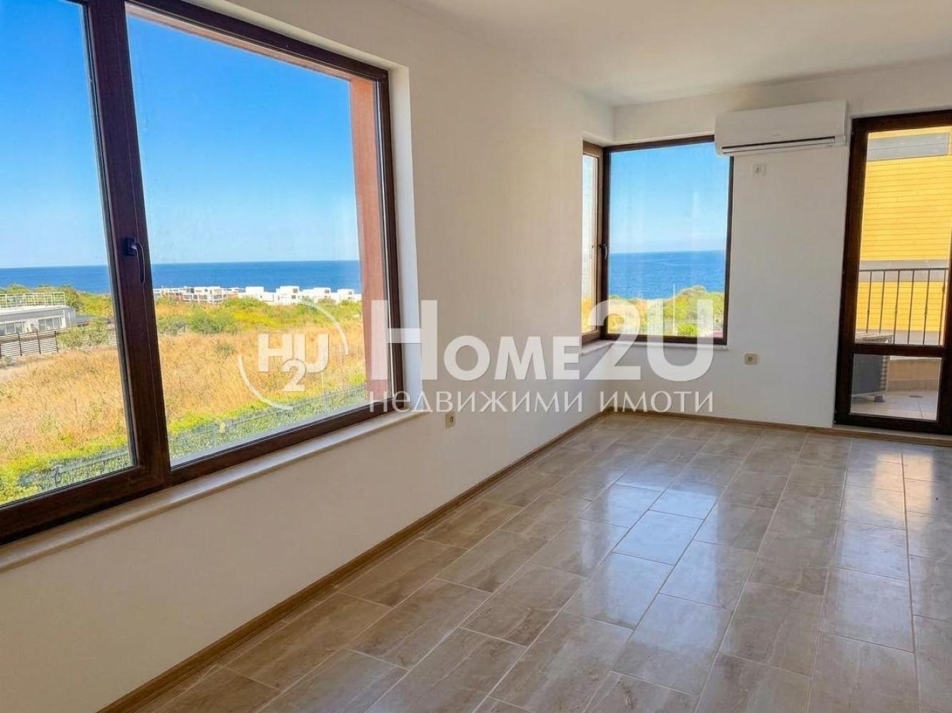 ACT 16! Two-bedroom apartment, Akladi area! No maintenance fee! Turnkey!