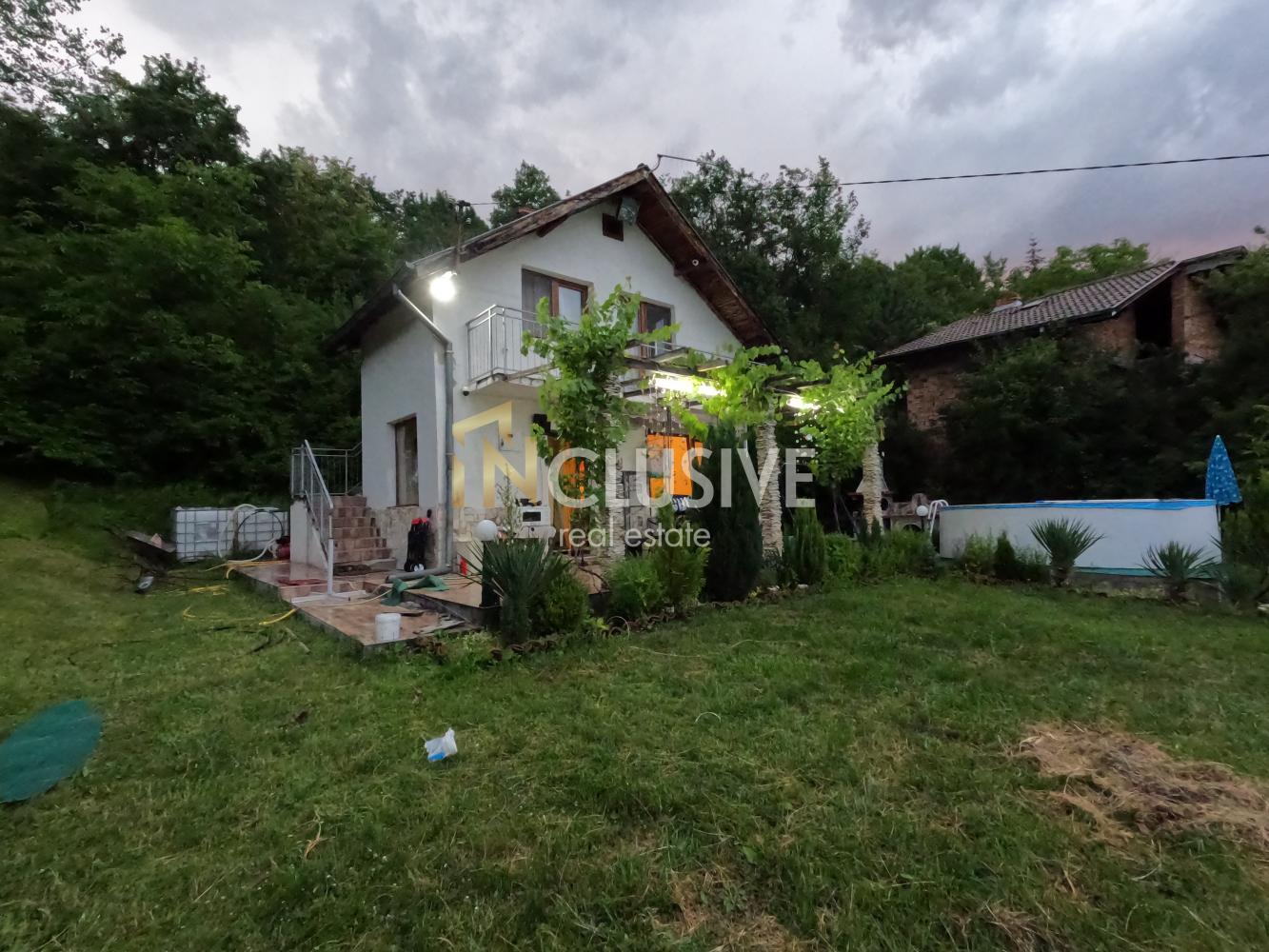 Massive Brick Villa Amid Nature, 45 Minutes from Sofia