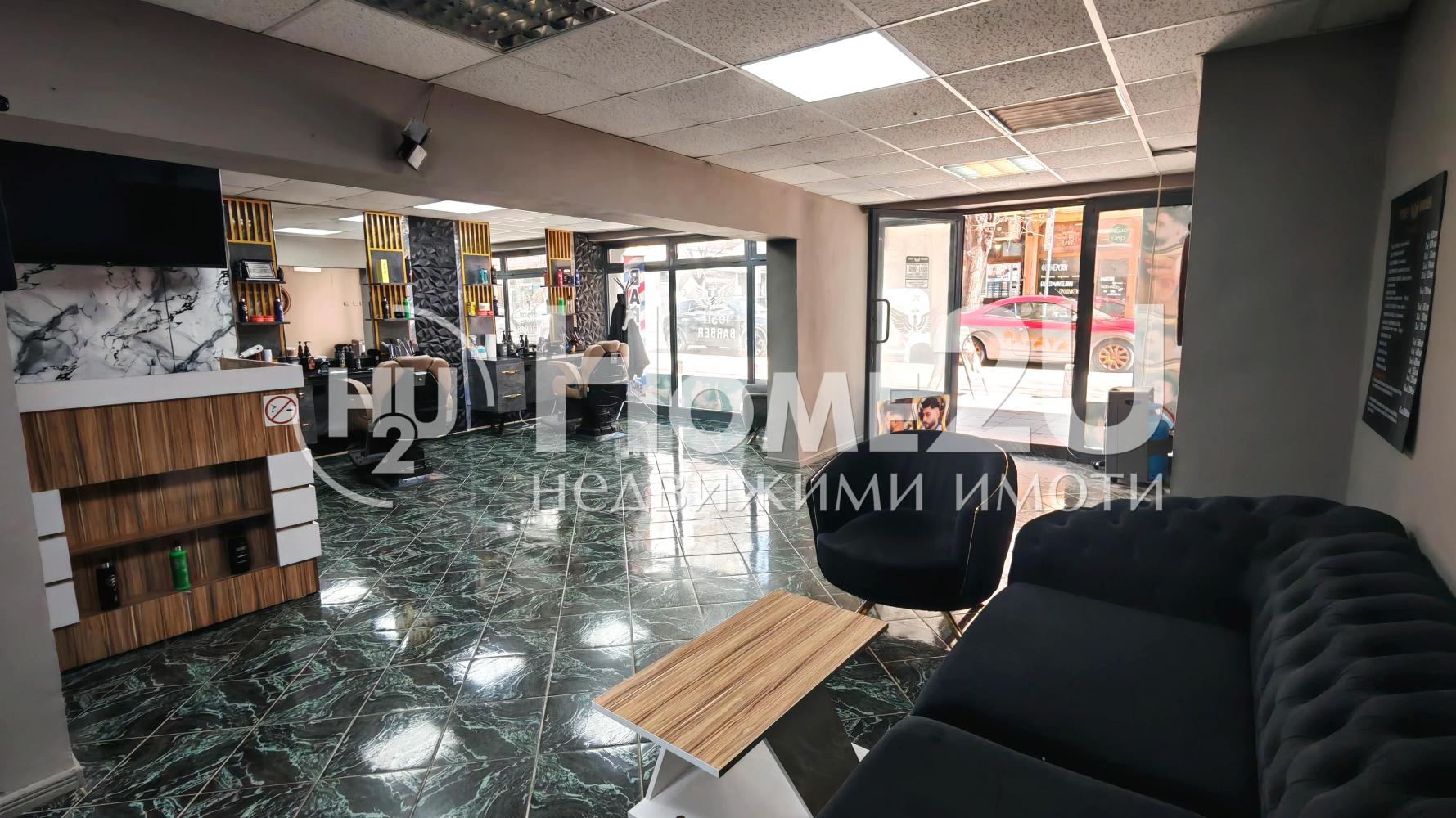 Ground-floor commercial premises with frontage on Kaloyan St.!