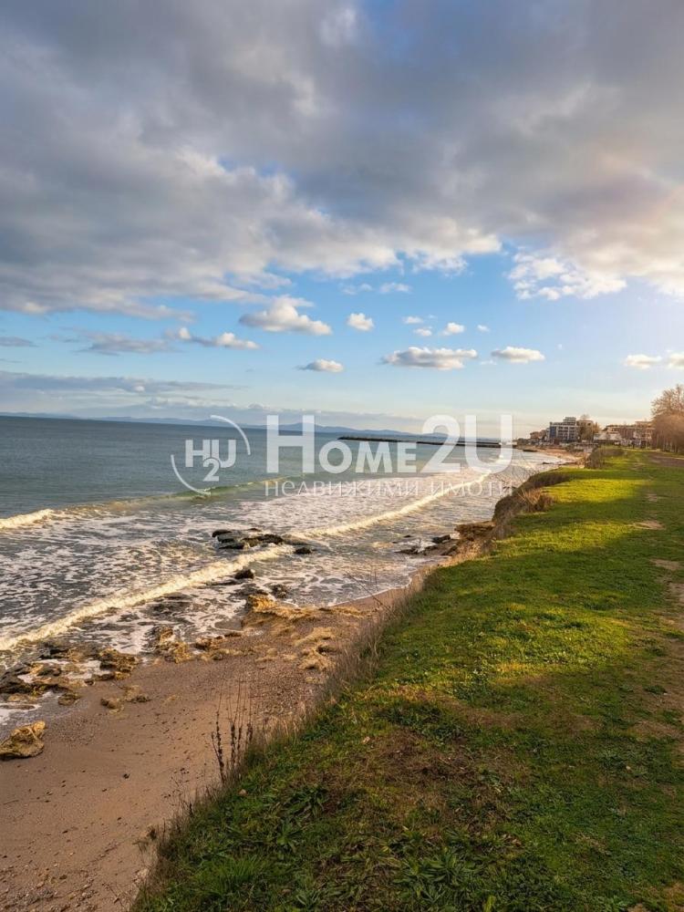 Newly Furnished One-Bedroom Apartment in Ravda, 2 Minutes from the Beach