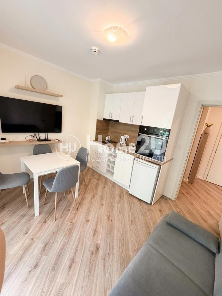 Cozy luxury apartment in Valencia Gardens complex, in the town of Nesebar