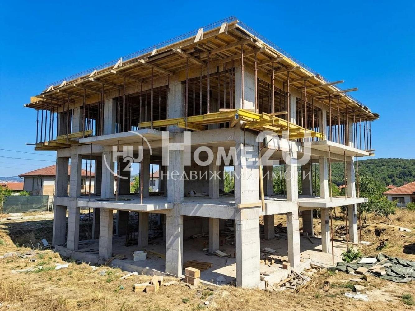 Building - Zvezditsa