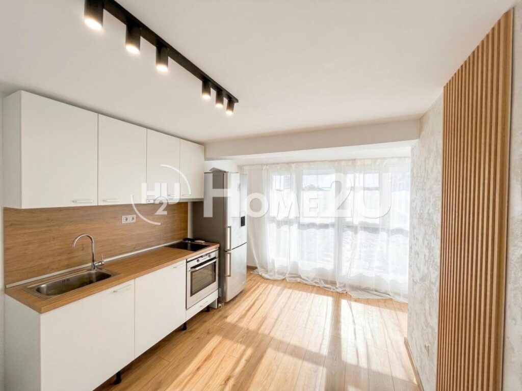 Two-room apartment!! After major renovation!! Fully furnished!! Brick!! Act 16!! Southeast exposure!! — 1