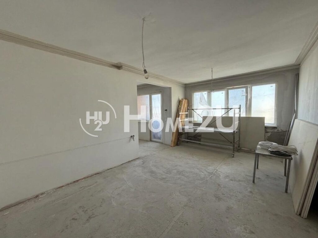 Three-room apartment in Krasna Polyana 1 — 1