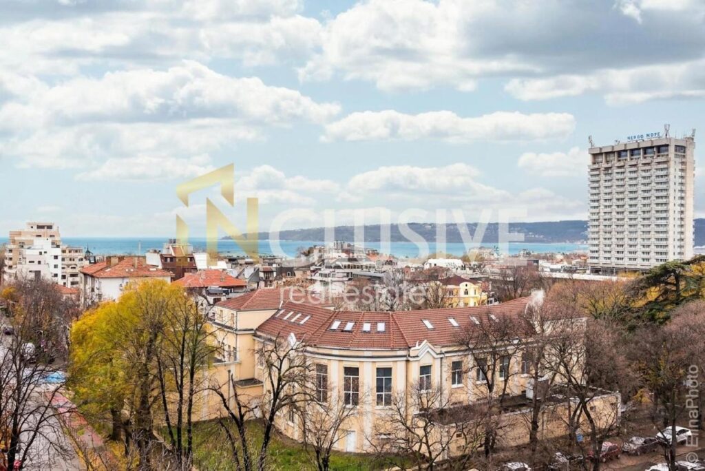 Варна, Център
