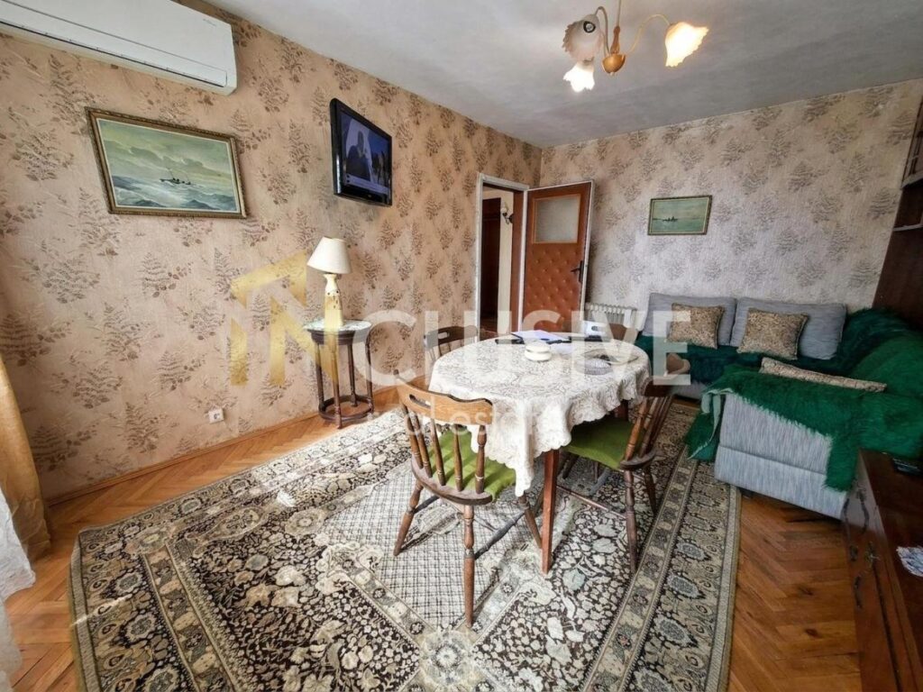 Варна, Левски