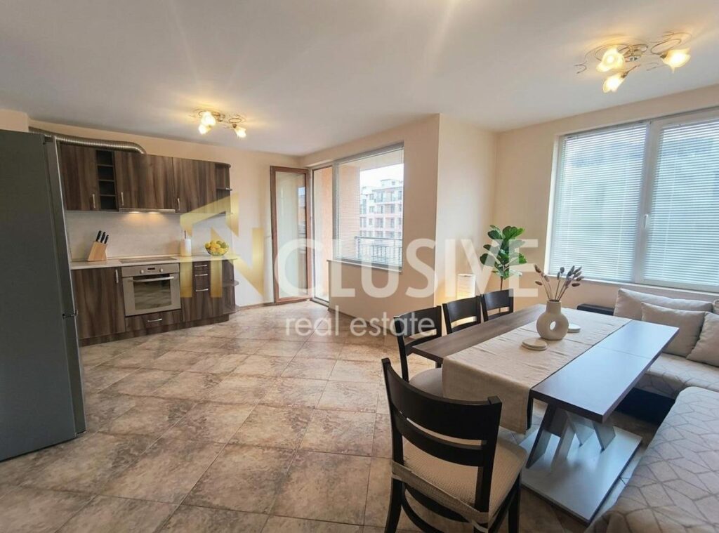 3-ROOM APARTMENT | 72 SQ. M. | BRICK BUILDING | MID-FLOOR | ELEVATOR | PARKING SPACE — 1