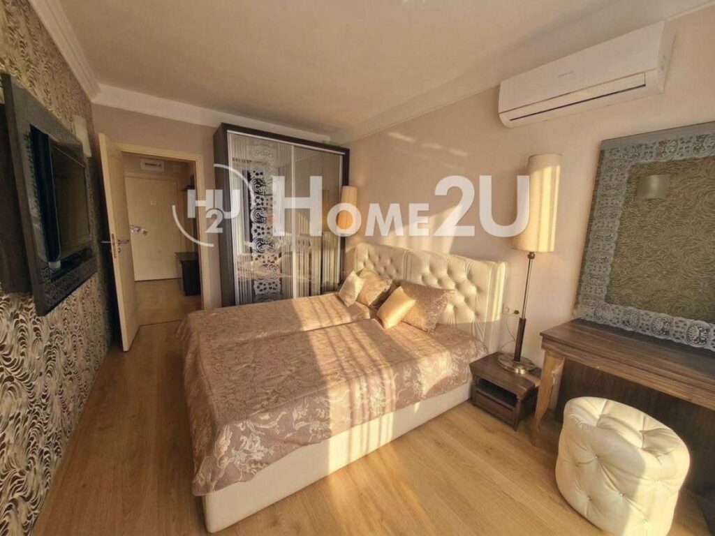Luxury Three-Room Apartment! Gated Complex! Equipped and Furnished! — 1